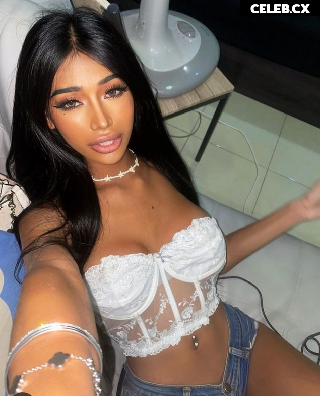 Ladyboy Milk / Milk Rarinrada / miu_rarinrada Image 7910357
