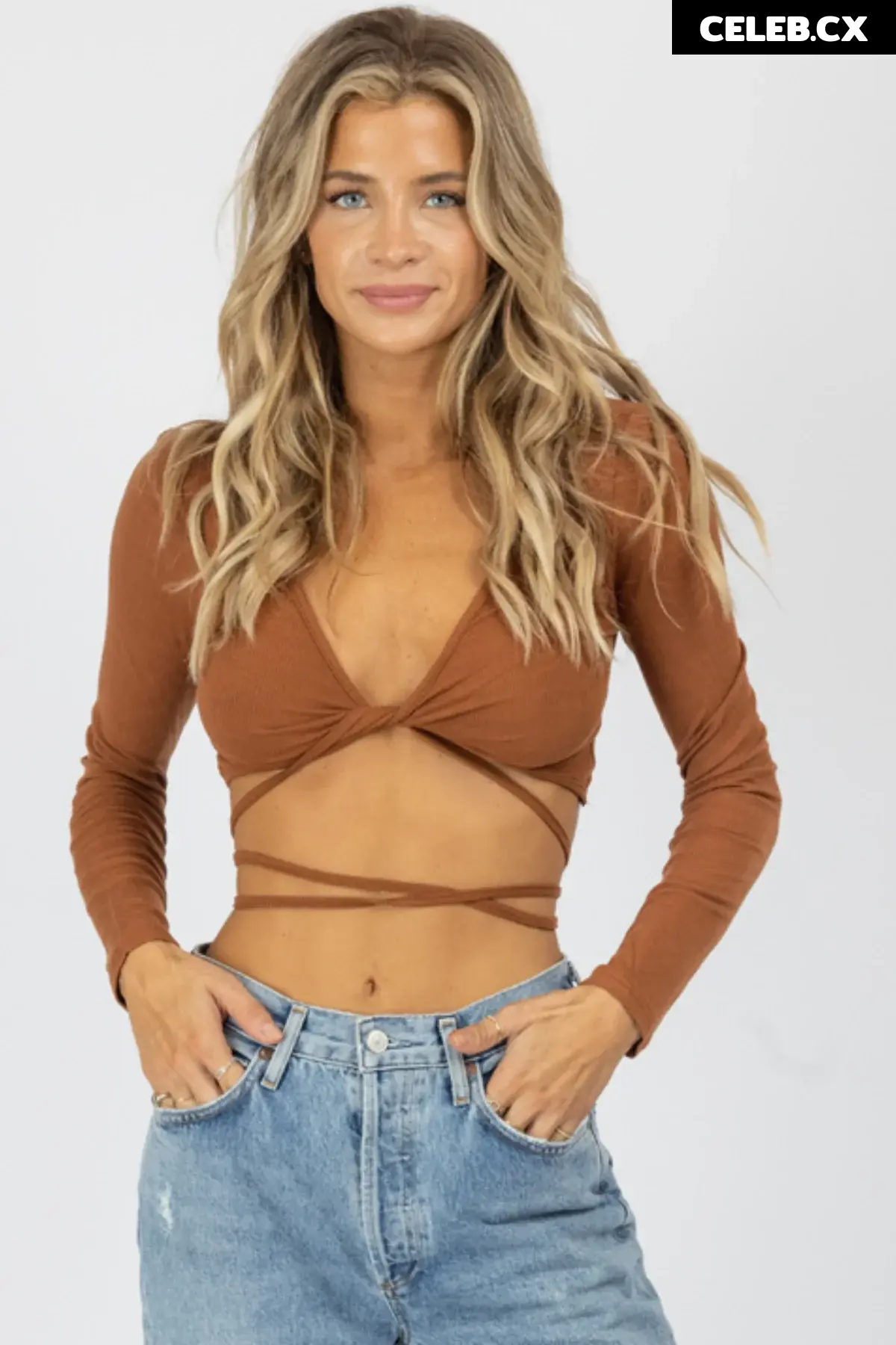 Naomie Olindo Image 7694522