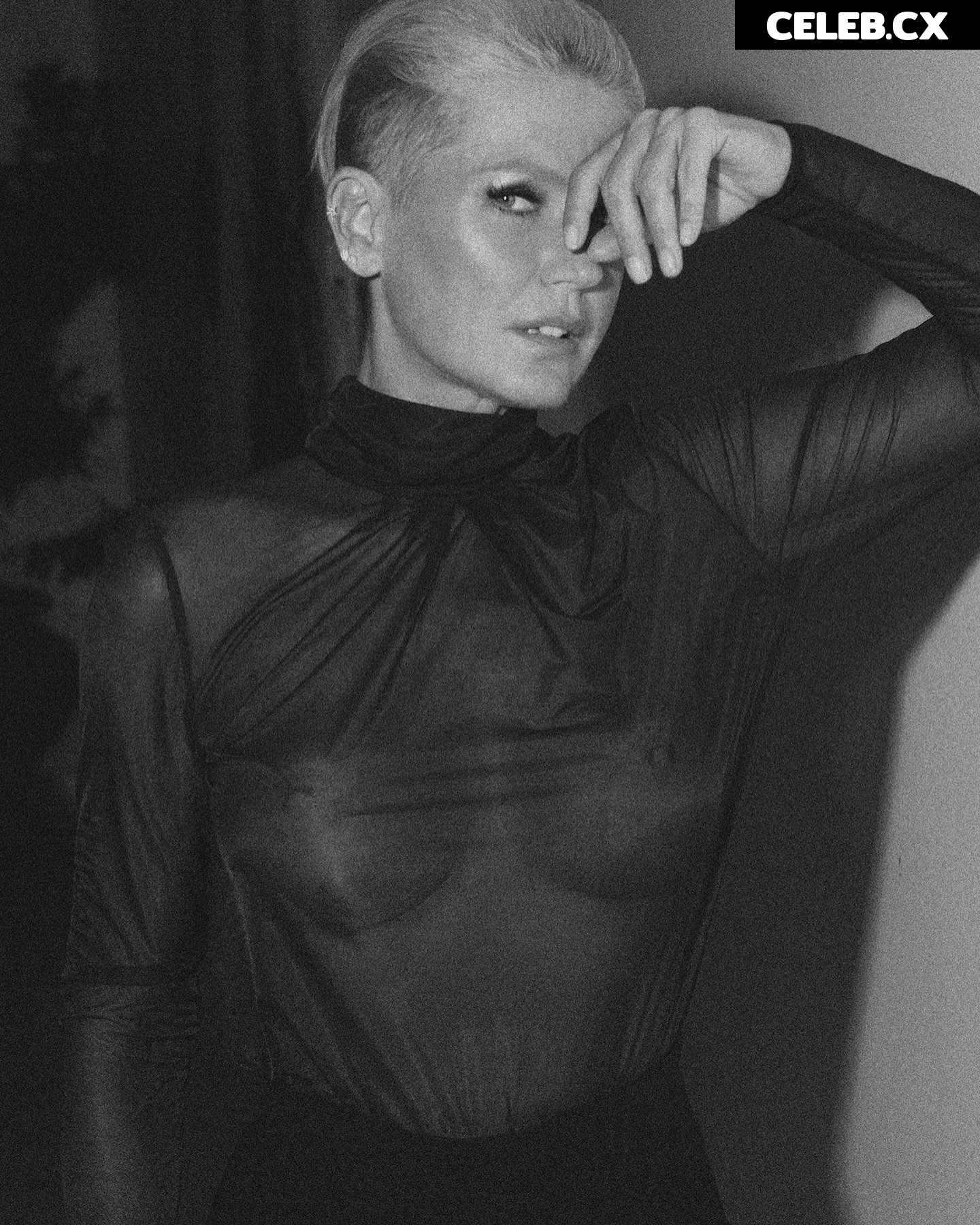 Xuxa Meneghel Image 7693629