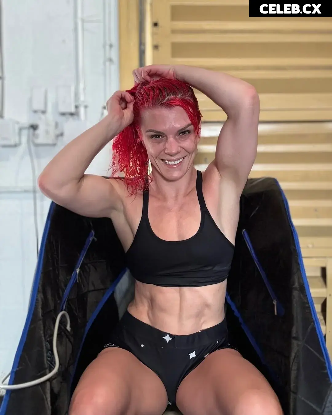 Gillian Robertson Image 7615689