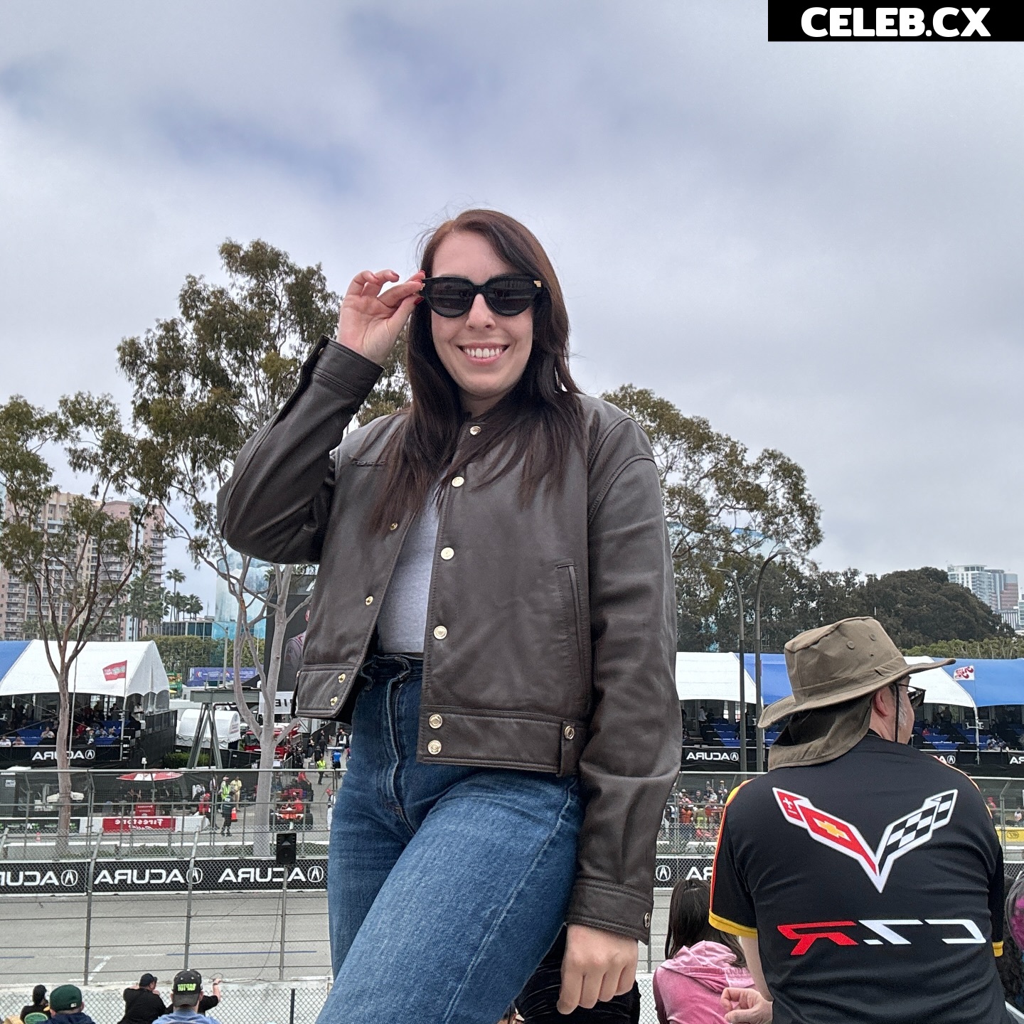 Swell Entertainment Image 7616235