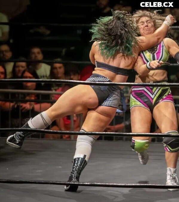 Women of Professional Wrestling Image 7604797