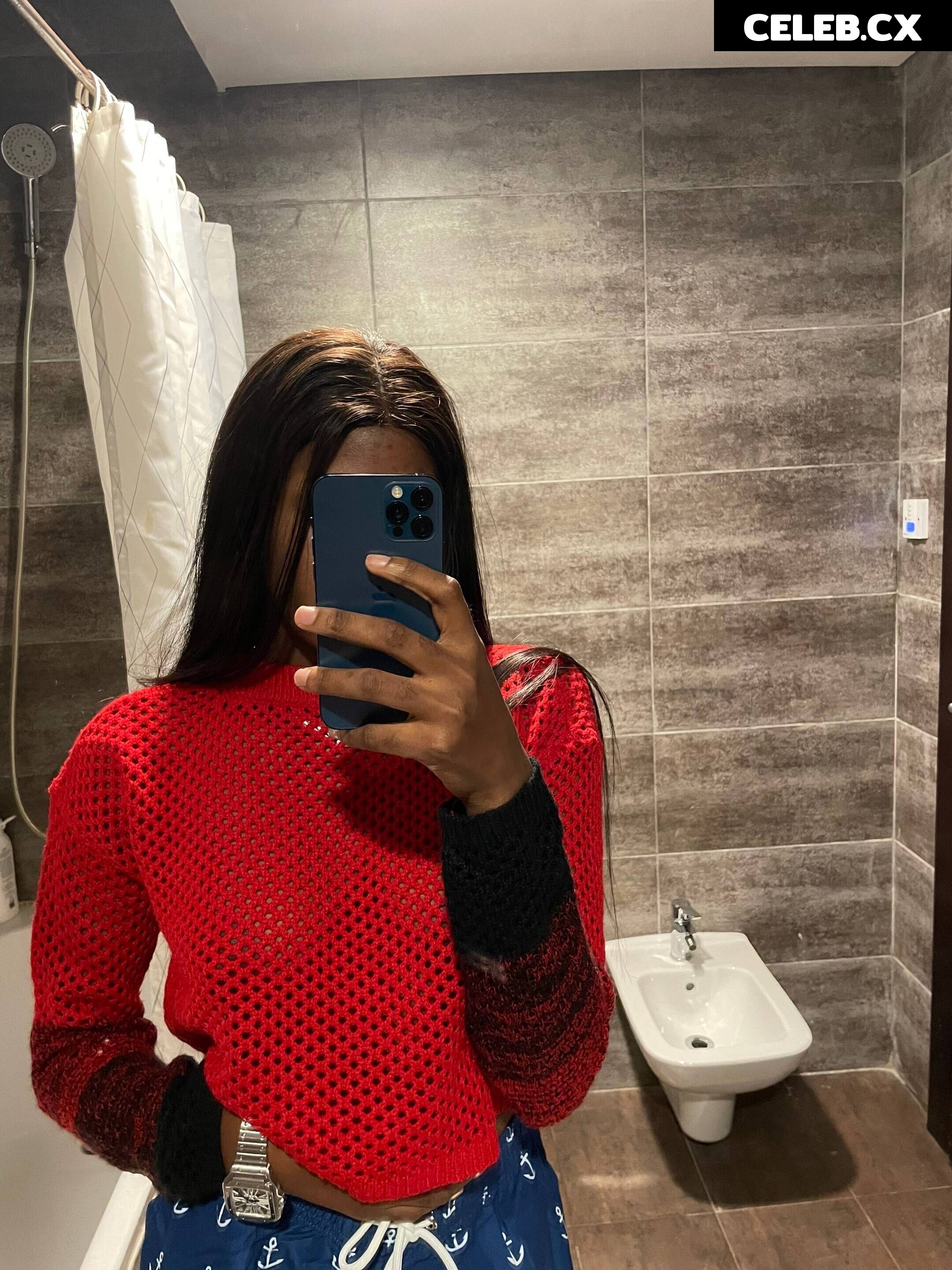 Molly Unruly / itsjust_bigme7 / PondsKira84896 / Barely Seen Image 7756223