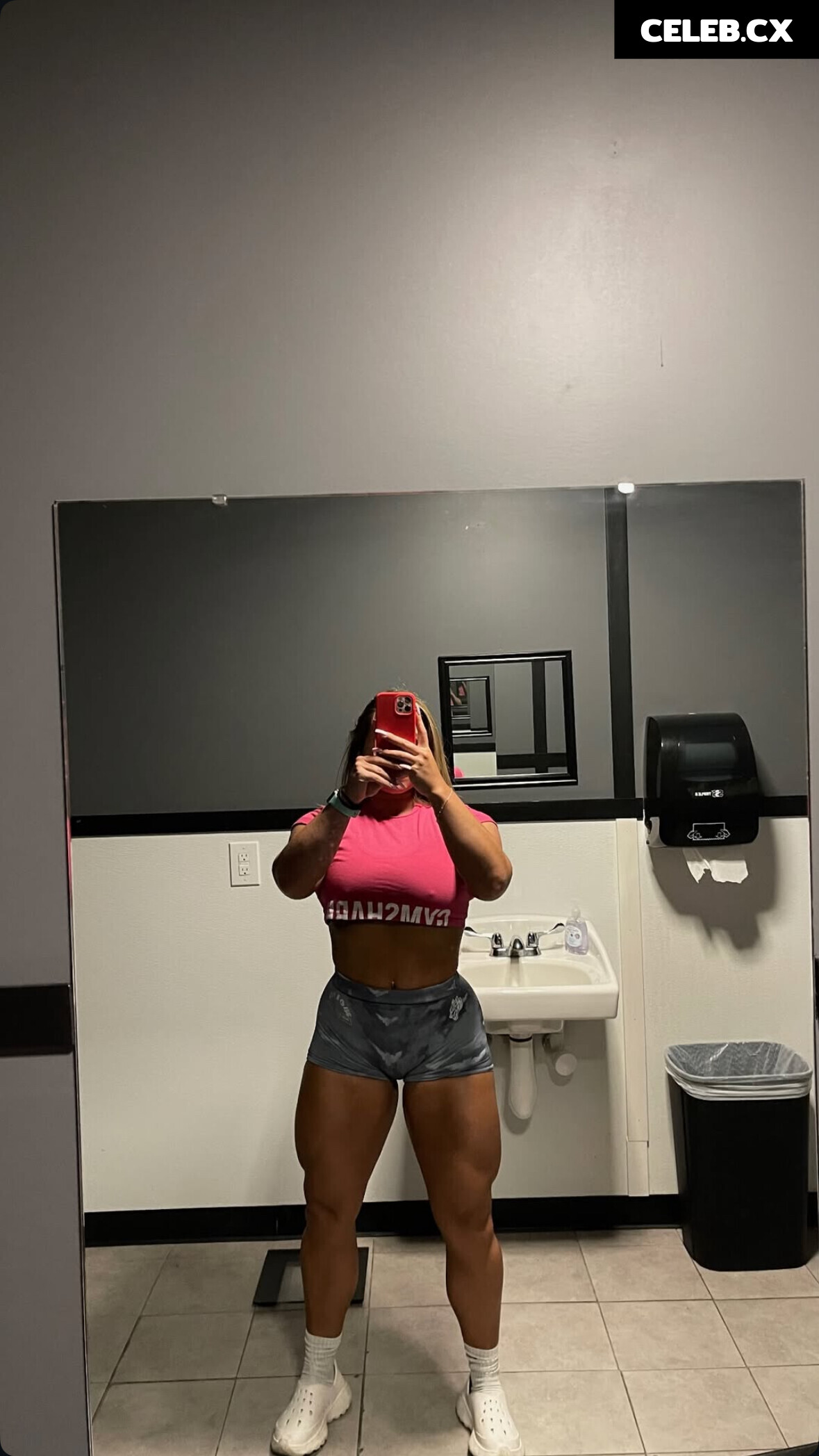 Kaitlinn_kfit / Kaitlin Kobuszewski Image 7746387
