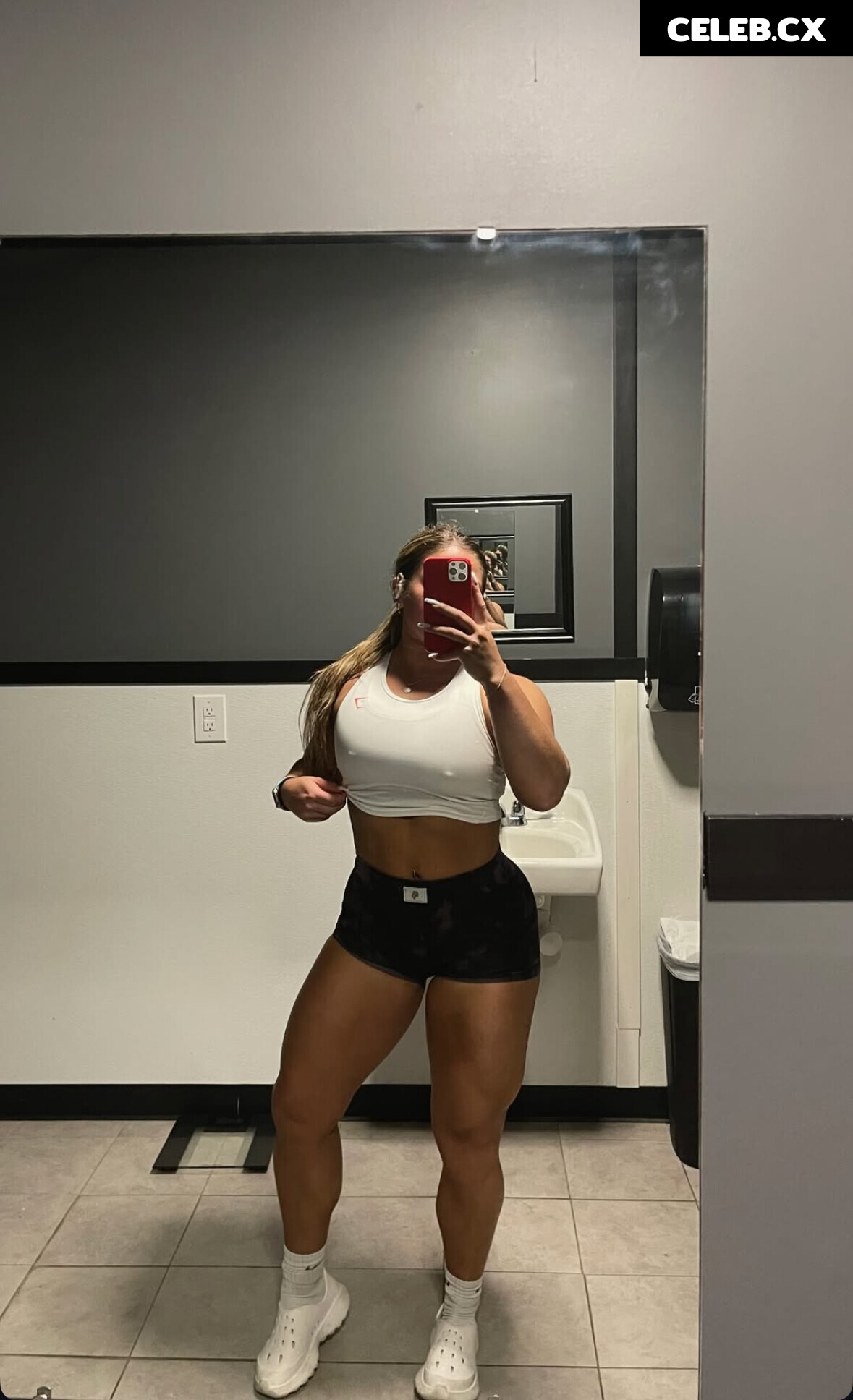 Kaitlinn_kfit / Kaitlin Kobuszewski Image 7746322