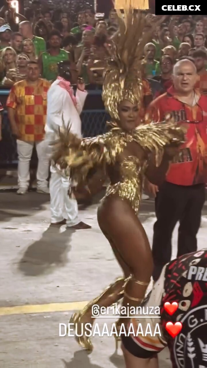Erika Januza Image 7729340