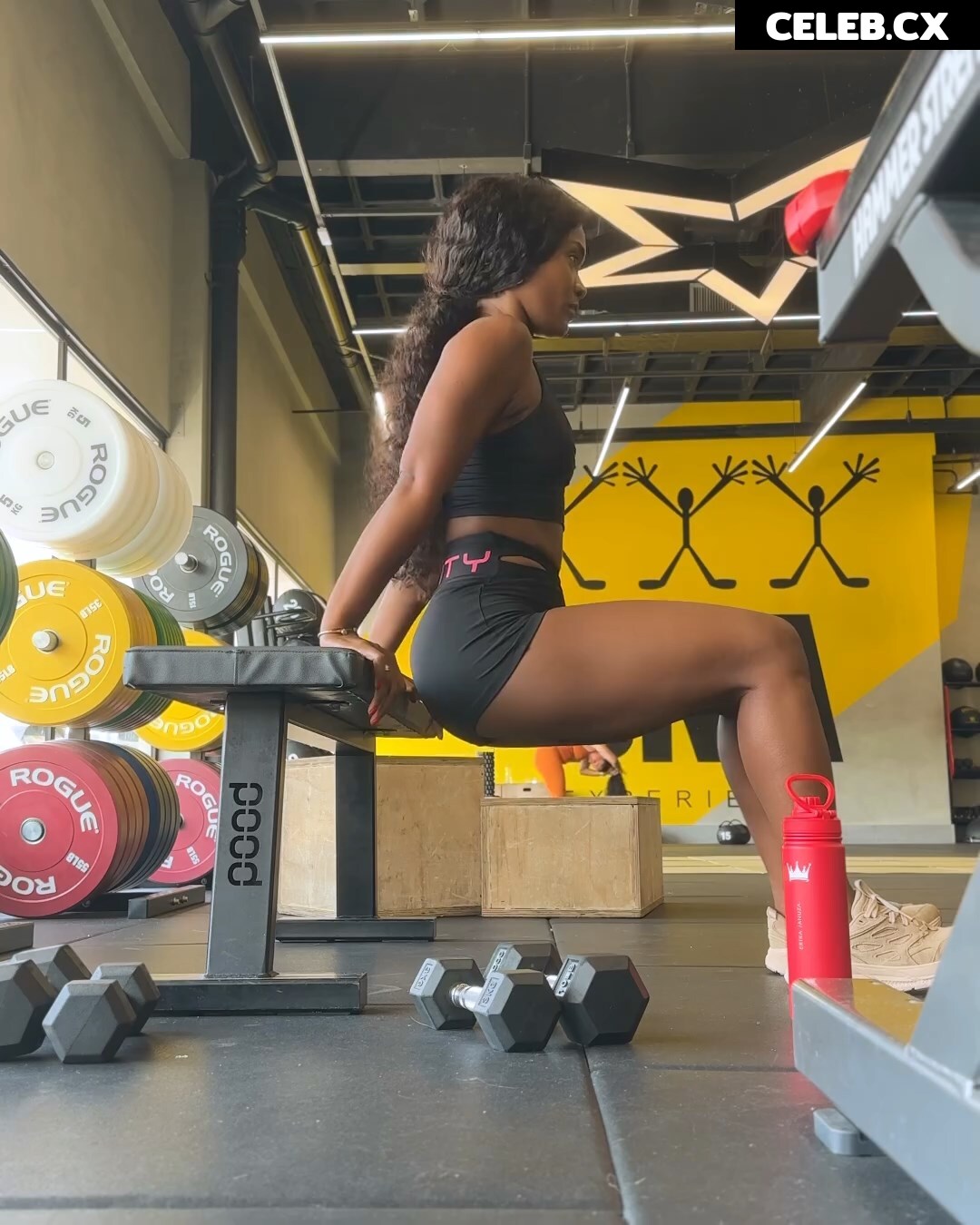 Erika Januza Image 7729305