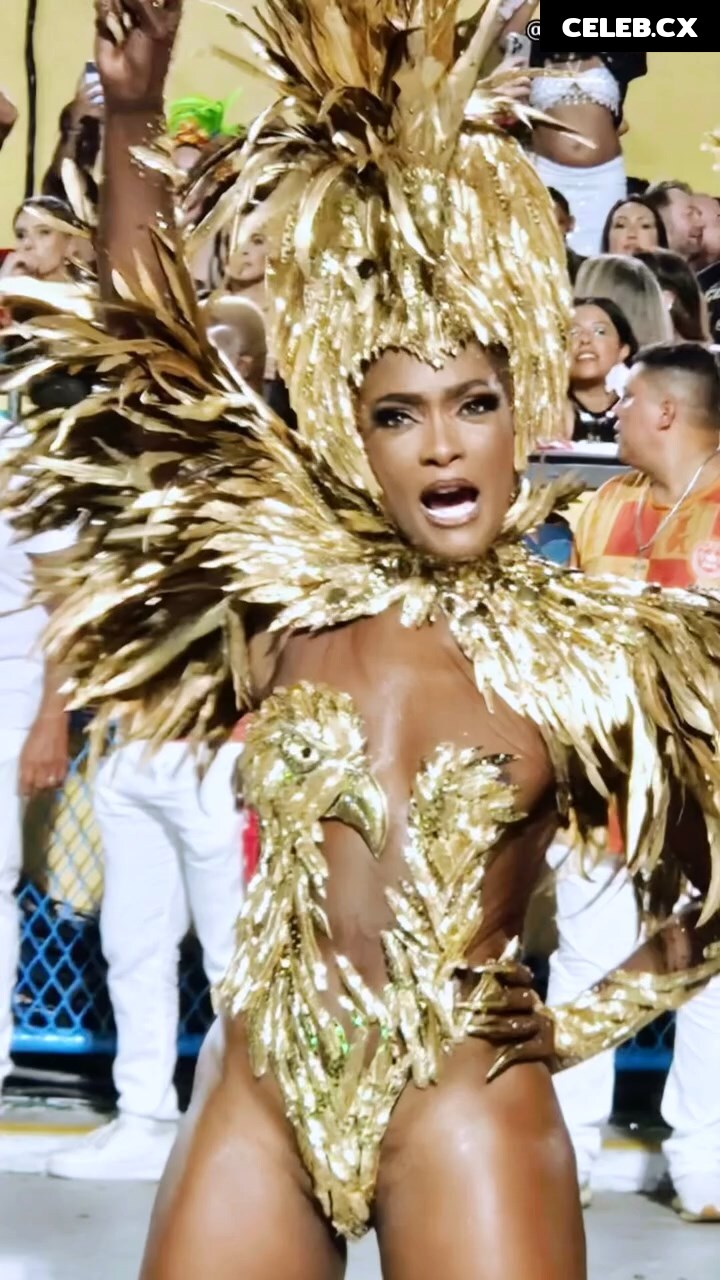 Erika Januza Image 7729332