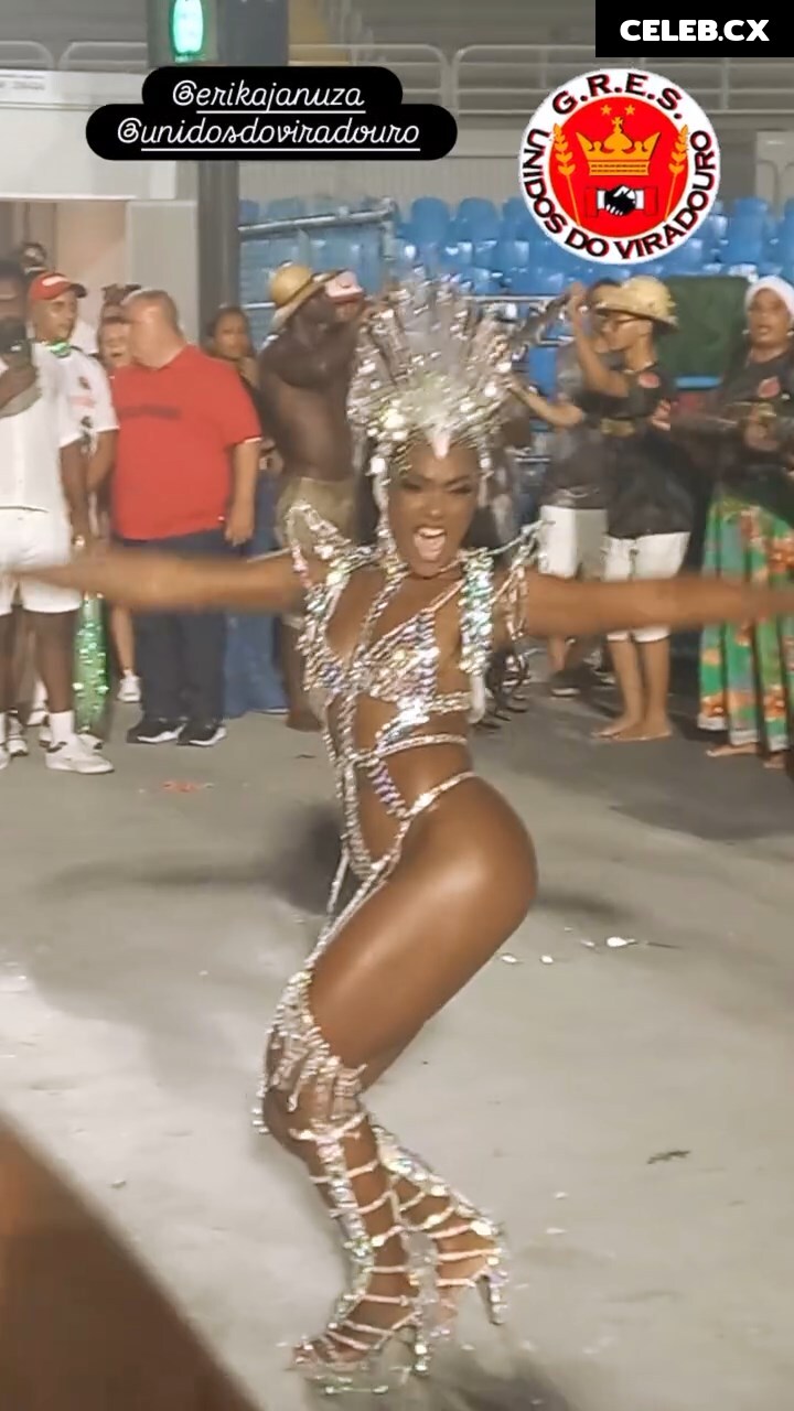 Erika Januza Image 7729323
