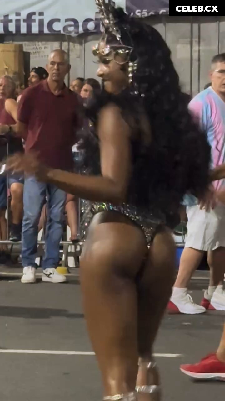 Erika Januza Image 7728454