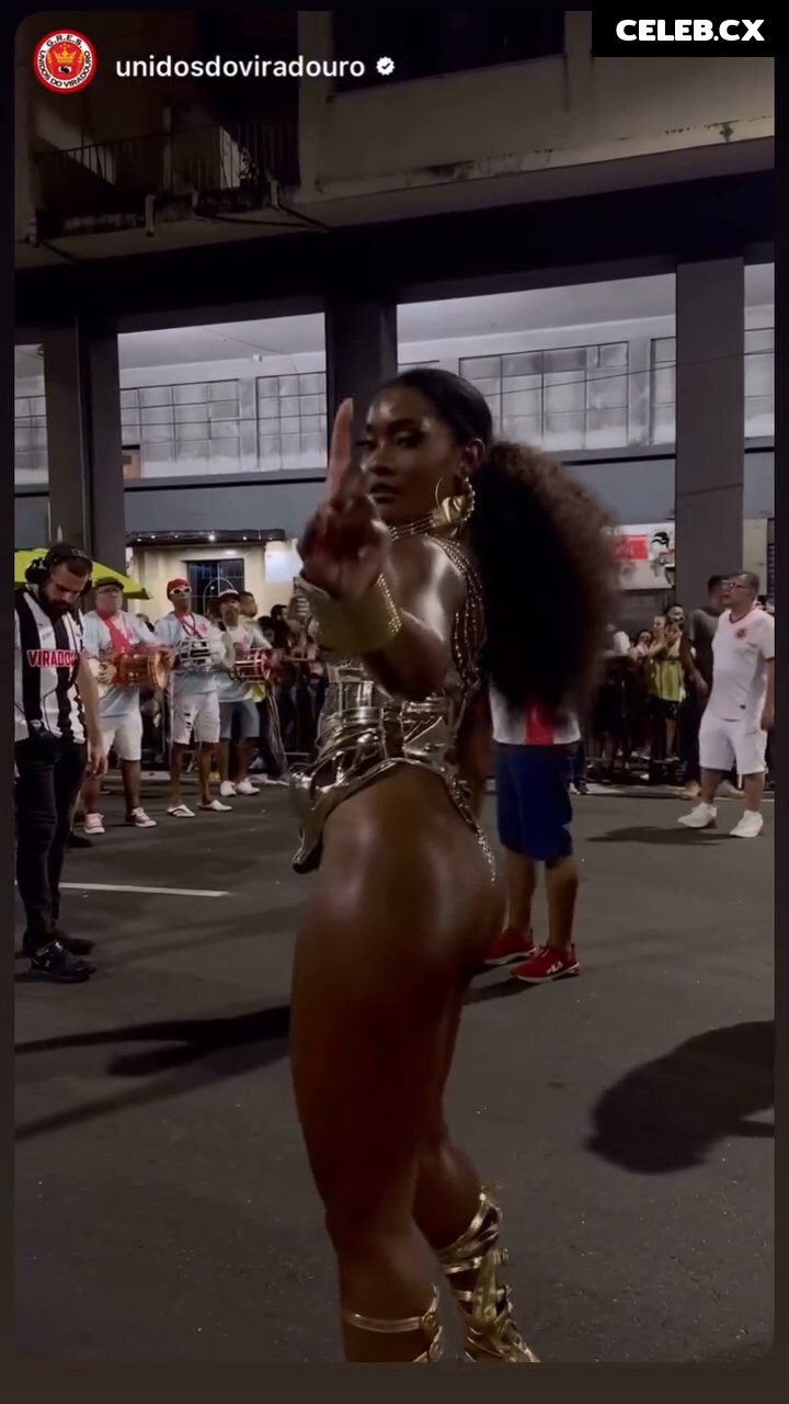 Erika Januza Image 7728443
