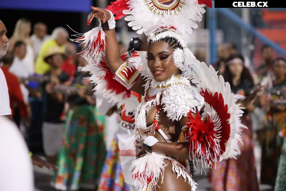 Erika Januza Image 7728464