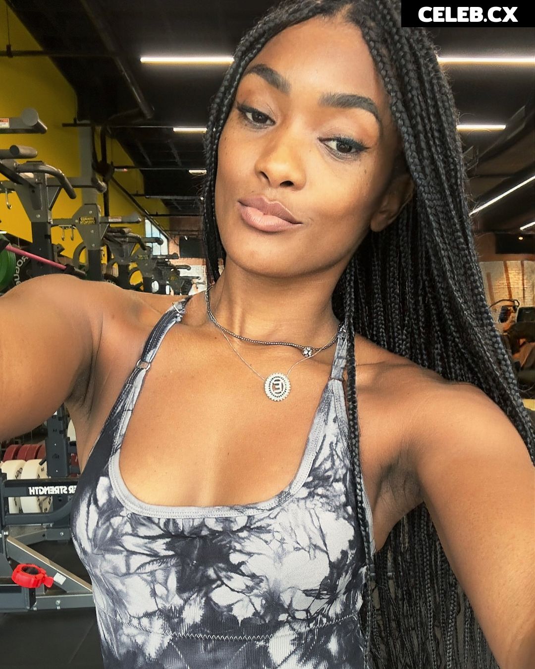 Erika Januza Image 7728410