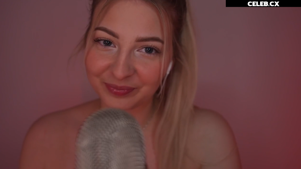 ASMR Janina Image 7038180