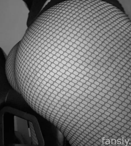 Image 9101817 from SnoweNSFW