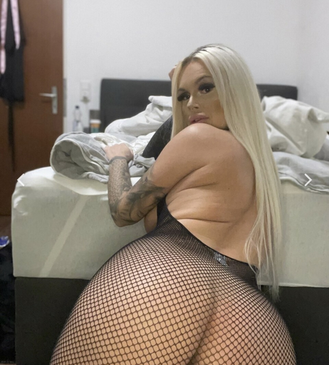 Image 925501 from blondiebombbarbs/Badbarbiet