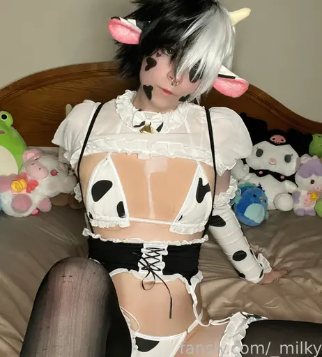 Image 9252731 from _PeachPawz