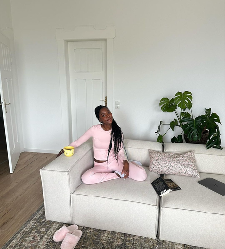 Image 925399 from Carefreehamuyela