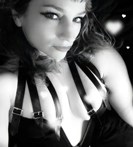 Image 9229253 from rocknrollqueen