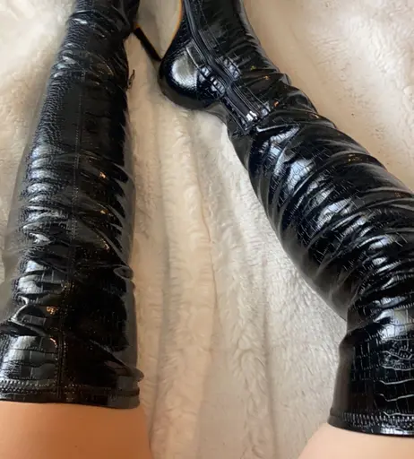 Image 9395635 from Honeydreams