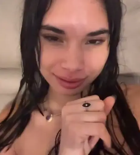 Image 9876047 from Nipslips &amp; Just Chatting streamers
