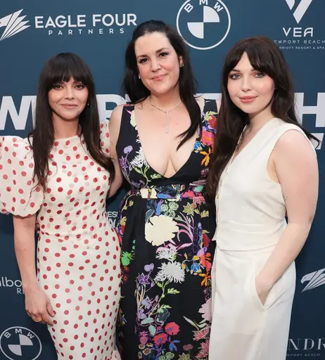 Image 9879122 from Melanie Lynskey