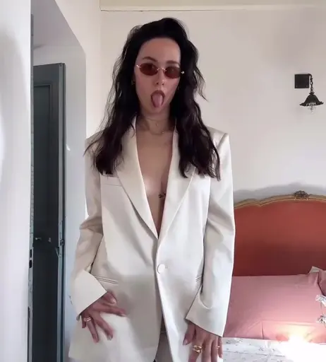 Image 9861879 from Aurora Ramazzotti (Michelle Hunziker&#039;s daughter)