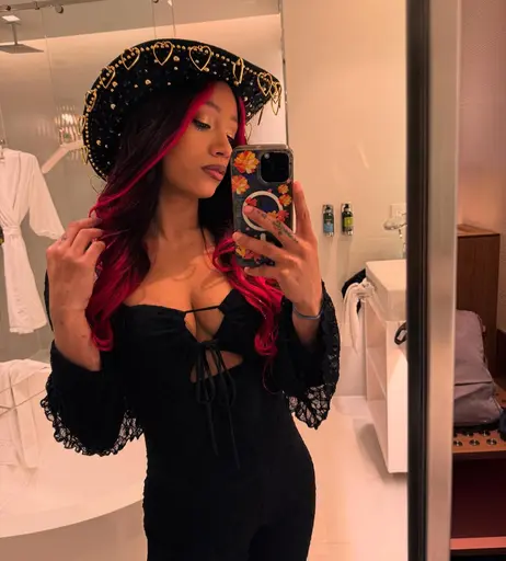 Image 9861480 from WWE Sasha Banks | Mercedes Moné