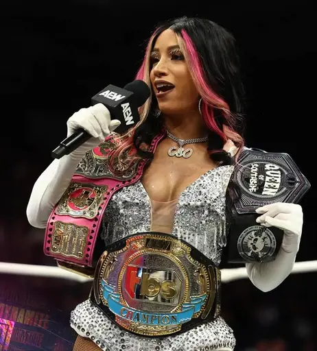 Image 9861422 from WWE Sasha Banks | Mercedes Moné