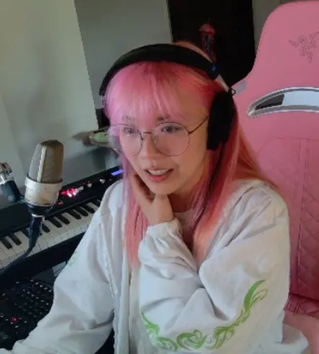 Image 9861300 from LilyPichu