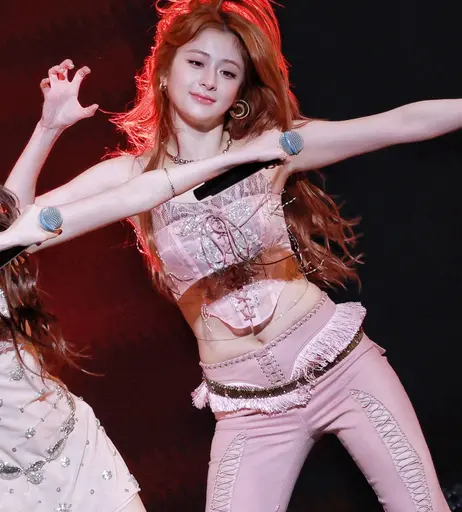 Image 9862816 from Huh Yunjin 허윤진 | LESSERAFIM