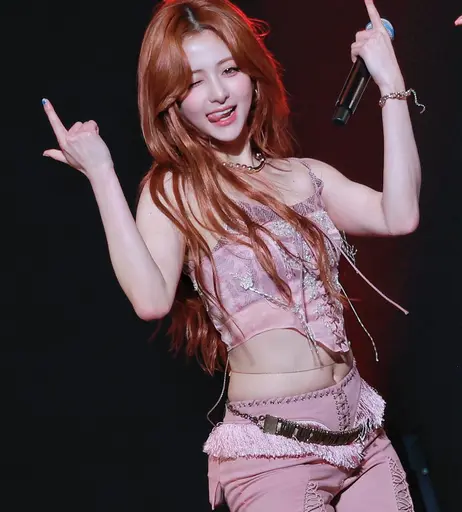 Image 9862814 from Huh Yunjin 허윤진 | LESSERAFIM
