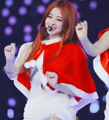 Image 9862820 from Huh Yunjin 허윤진 | LESSERAFIM