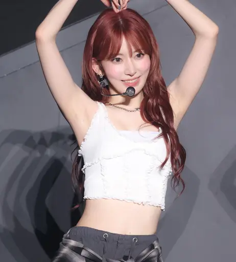 Image 9862714 from Sakura Miyawaki 宮脇 咲良 | LESSERAFIM
