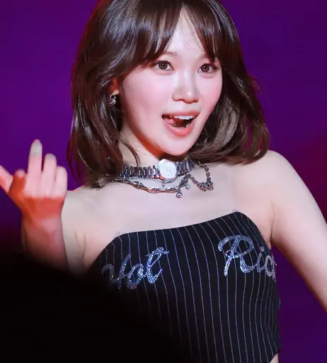 Image 9862658 from Kim Chaewon 김채원 [Le Sserafim]