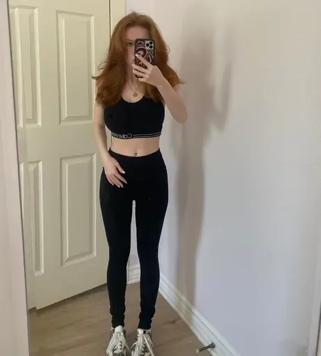 Image 9862201 from Francesca Capaldi (18)