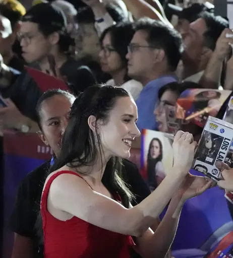 Image 9863651 from Rachel Brosnahan (Marvelous Mrs. Maisel)