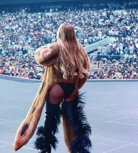 Image 9863156 from Beyoncé