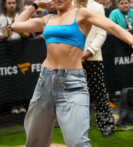 Image 9863080 from WWE Becky Lynch