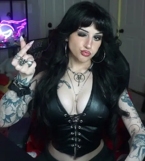 Image 9857892 from lil.batzz / lilbatz