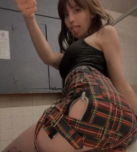 Image 9845575 from gothpizza_princess