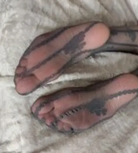 Image 9845031 from hairyredheadx | Lexiebloom