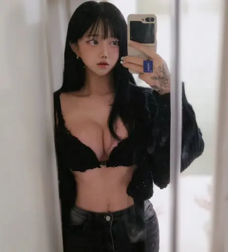 Image 9839992 from arinbeauty0812 |  아린이대장님 🇰🇷