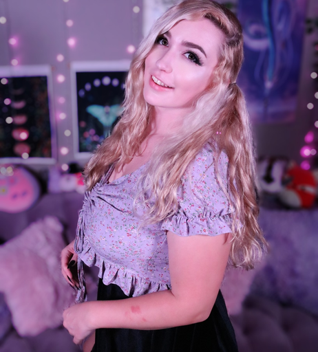 Image 9805376 from Rose ASMR