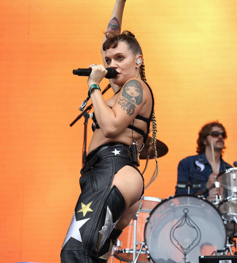 Image 9800380 from Tove Lo