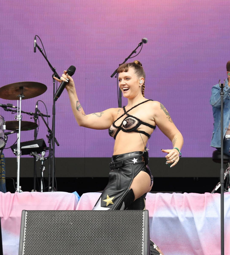 Image 9800383 from Tove Lo