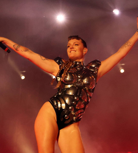 Image 9800371 from Tove Lo