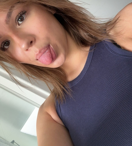 Image 9992716 from Emilyynl