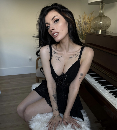 Image 9974837 from Rolyatistaylor