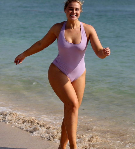 Image 9955847 from Iskra Lawrence